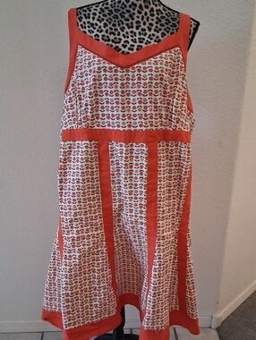 Veranesi Plus Size Floral Cotton Sleeveless Dress. Coral/White Print. 30W